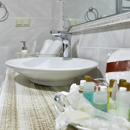 Elevres Stone House - Special Class Hotel *