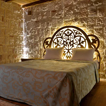 Elevres Stone House - Special Class Hotel